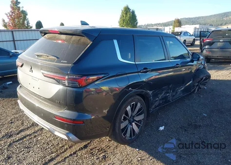 2025 Mitsubishi Outlander Se 2.5 S-Awc z USA, uszkodzony, nr VIN JA4J4VA86SZ023219
